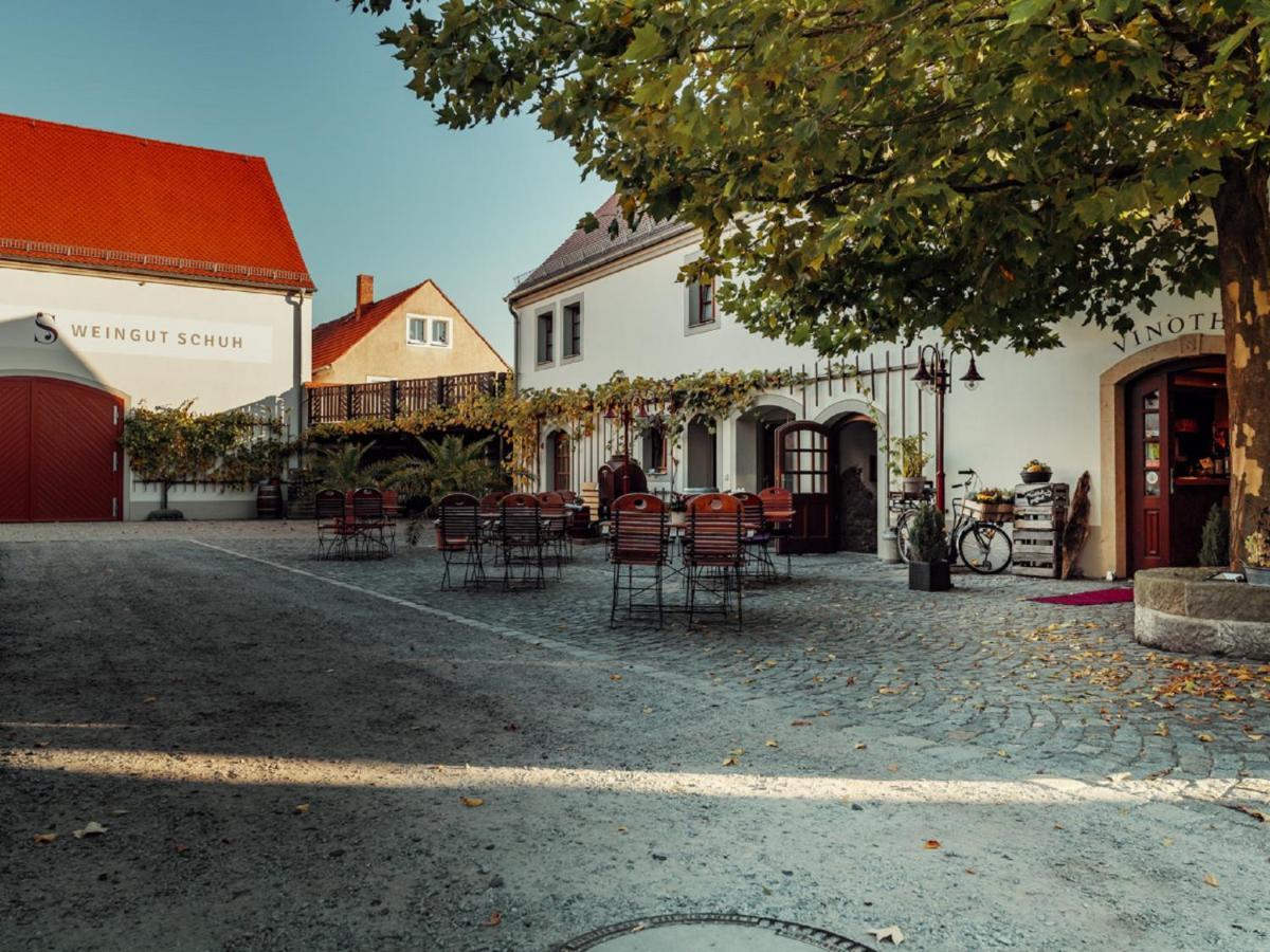 Weingut Schuh - Pension Zur Bosel 科斯维格 外观 照片